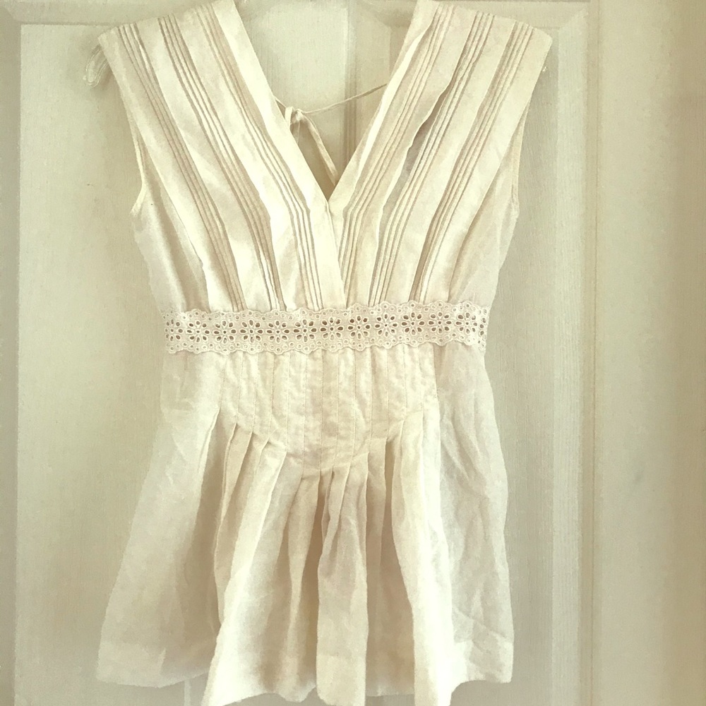BCBG Maxazria Pleated Sleeveless Top XXS